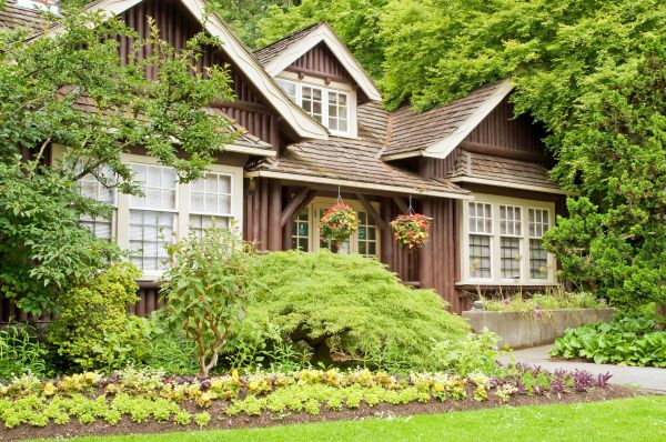 Log Home Landscaping in New Lenox